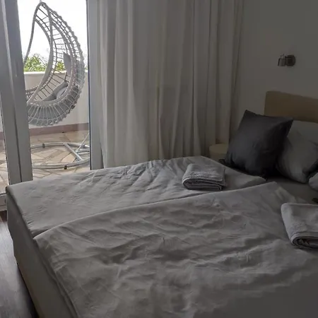 Monaco Di Bavaria Apartment *